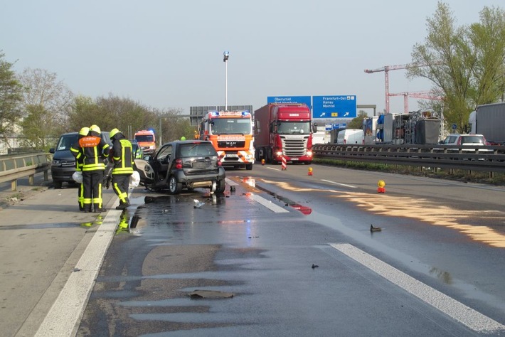 FW-F: Zwei Verkehrsunfälle mit LKW Beteiligung auf den Autobahnen im Laufe des Tages (02.04.2019).
