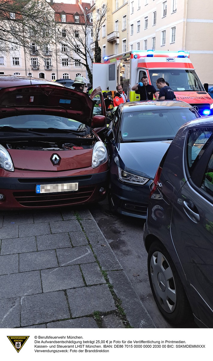 FW-M: Unglück beim Fremdstarten (Schwabing West)