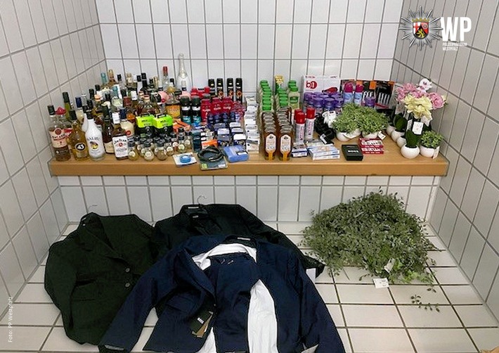 POL-PDKL: Ladendieb hortet Beute zu Hause