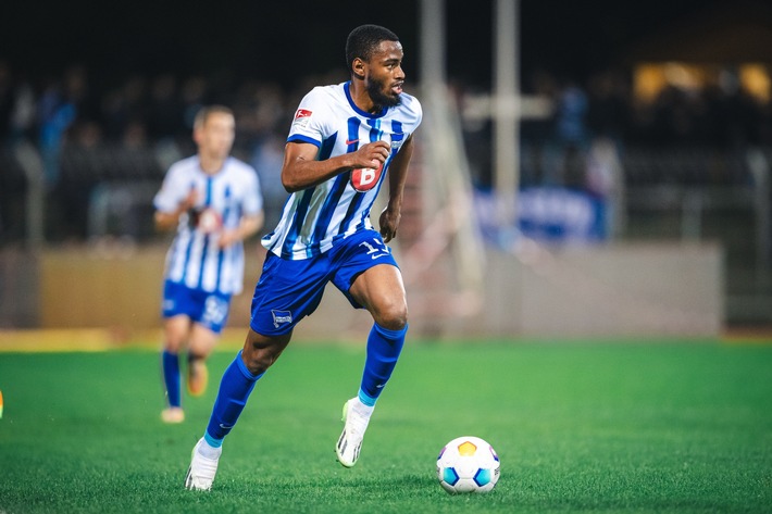 Hertha BSC gibt Myziane Maolida ab