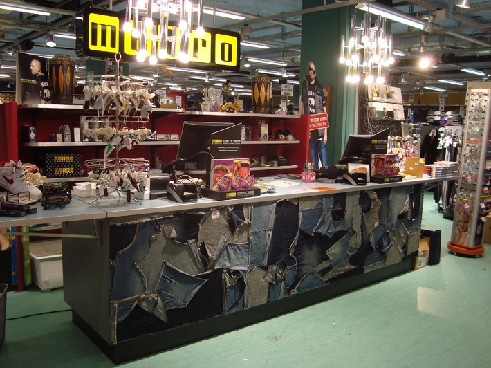 Réouverture de la Multibrand-Shop METRO BOUTIQUE, maintenant située rue St.Honoré 7-9 à Neuchâtel
