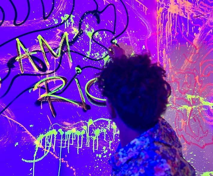 mydays monthly: Story behind Vol. 2 – Action Neon Painting