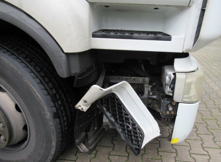 POL-ST: Emsdetten, LKW stillgelegt