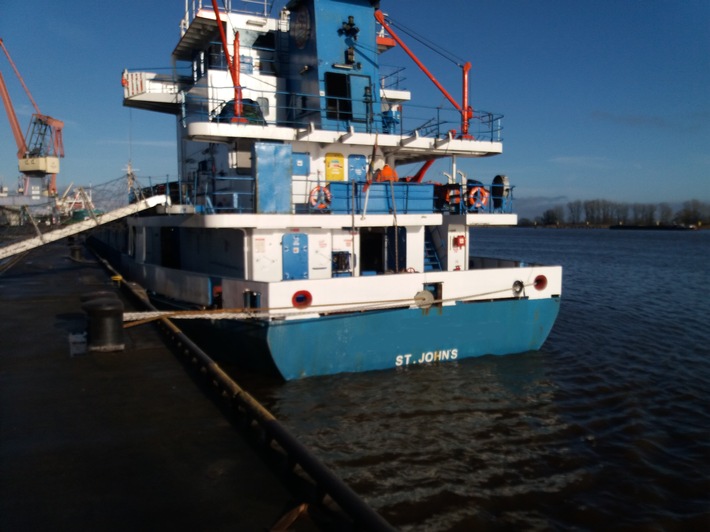 WSPI-OLD: Mehrere Verstöße führen zur Festlegung eines Seeschiffes im Braker Hafen