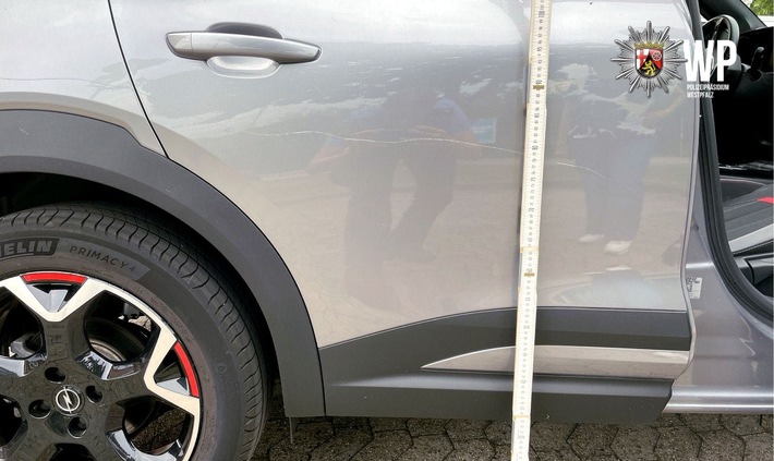 POL-PDKL: Wer hat den Opel zerkratzt?
