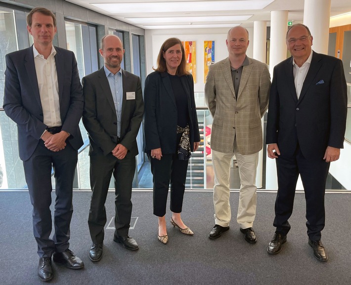 Pharma Deutschland gründet Landesverband Mitte / Verband stärkt regionale Interessenvertretung der pharmazeutischen Industrie