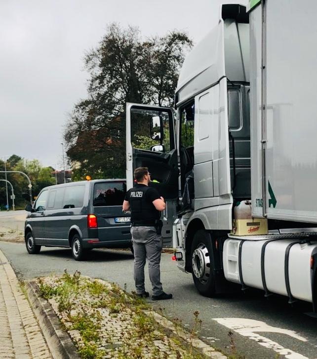 POL-GF: sicher.mobil.leben - länderübergreifender Verkehrskontrolltag war Erfolg und Misserfolg zugleich