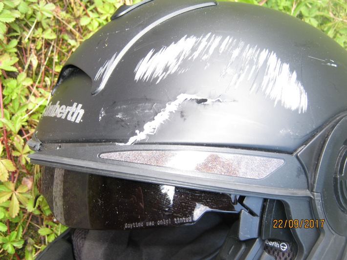 POL-PDNW: Unfall bei Elmstein - Motorradfahrer schwer verletzt