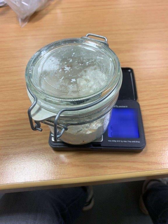 BPOL NRW: Bundespolizisten stellen Essener mit Amphetamin-Glas