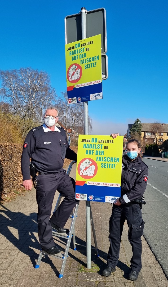 POL-NI: Stadthagen: Aktion "Geisterradler" - Plakate in Stadthagen angebracht