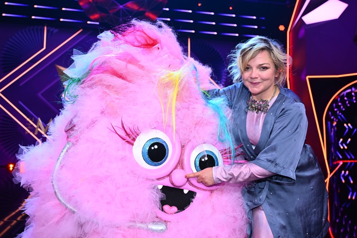 Überraschung ist süß. Annett Louisan führt als Zuckerwatte bei "The Masked Singer" das ProSieben-Publikum in die Irre