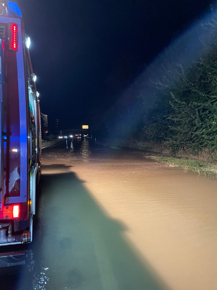 FW Frankenthal: Größerer Trinkwasserausfall auf Grund Leitungsschaden in Frankenthal