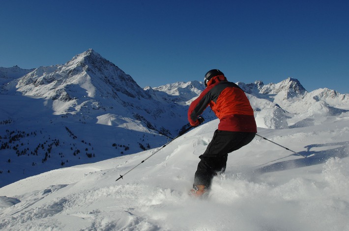 YOG 2012 - Skifahren im Kühtai als Teil der olympischen Gemeinschaft
- BILD
