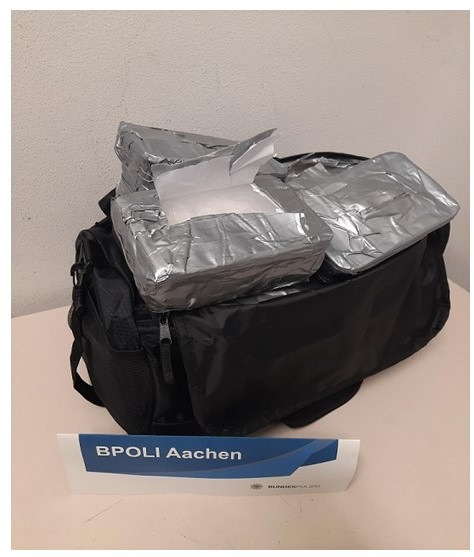 BPOL NRW: 18 Jahre alter Untersuchungshaftbefehl vollstreckt- Bundespolizei findet 10 Kilogramm Chrystal Meth