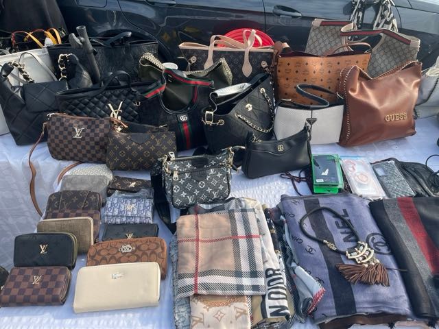 POL-OF: Kontrolle auf dem Trödelmarkt: 120 mutmaßliche Plagiate sichergestellt