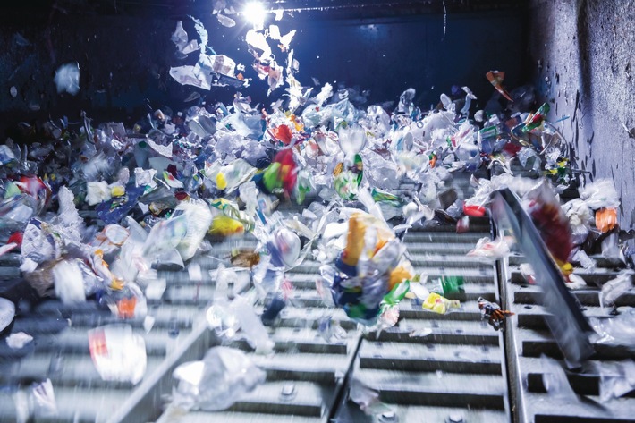 Presseinformation: Recycling – Studie evaluiert innovative Verfahren für die Identifikation von Kunststoffverpackungen