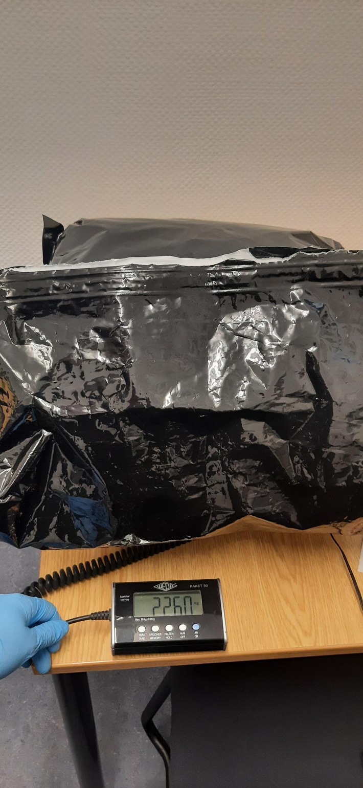 BPOL NRW: Bundespolizei stellt 2,26 Kilogramm Marihuana auf der Autobahn 57 sicher