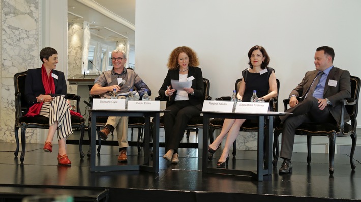 AWP-Tagung 2017: Schweizer Vorsorgesystem ist (noch) nicht im Gleichgewicht