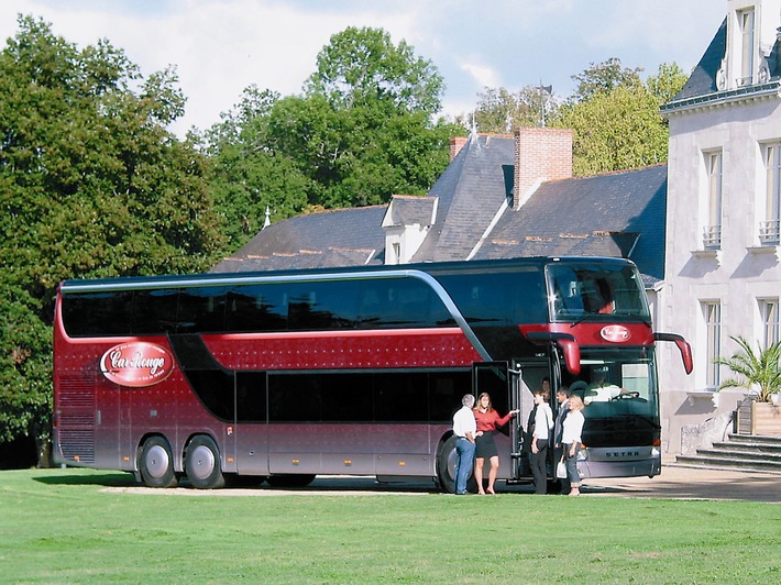 EUROBUS betreibt neu Car Rouge