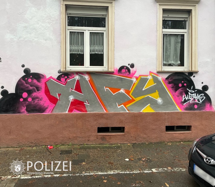 POL-PPWP: Hauswand mit Graffiti beschmiert