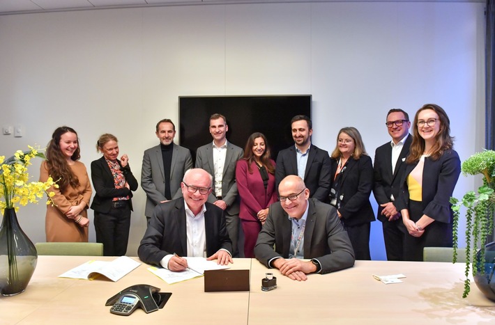 Henkel und Shell unterzeichnen Vertrag für den Einsatz von nachwachsenden Rohstoffen