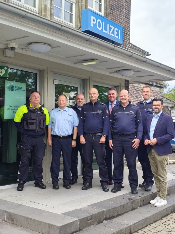 POL-UN: Werne/Selm - Polizeihauptkommissar Carsten Ambrosi und Carsten Schröter sind die neuen Beamten des Bezirks- und Schwerpunktdienstes Werne/Selm