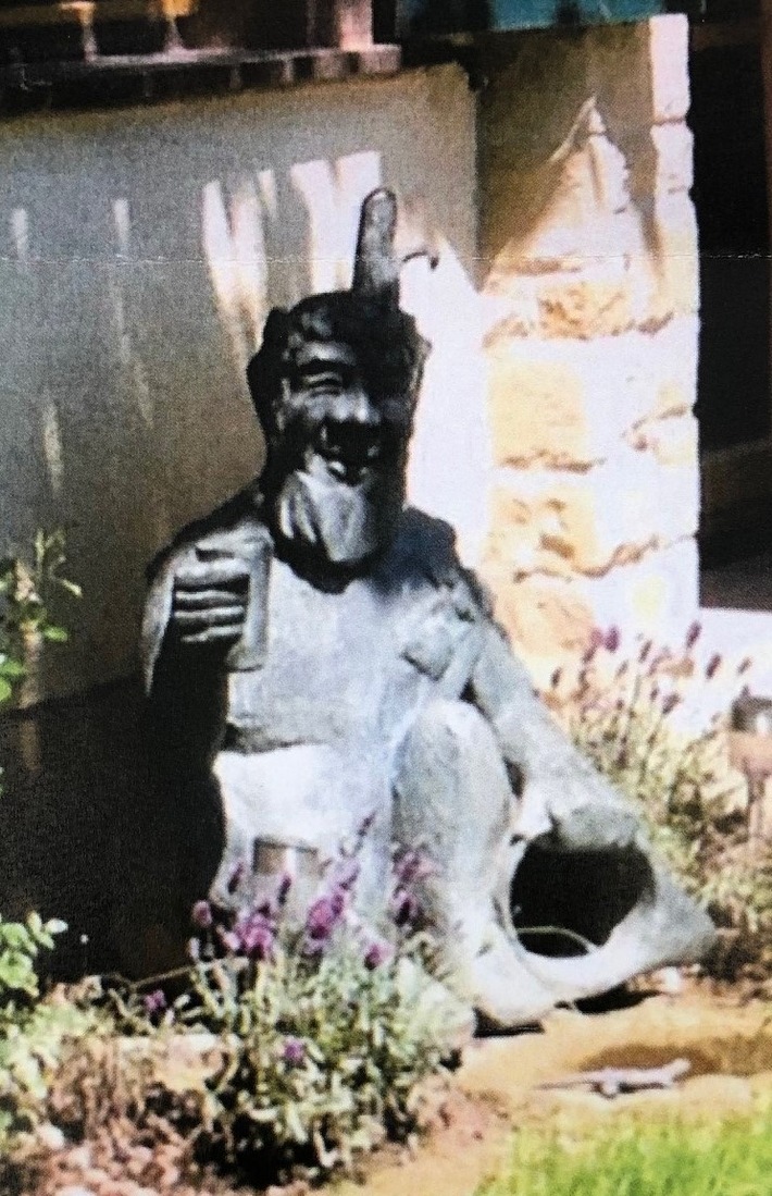 POL-PDLD: Diebstahl einer Bronzefigur Bacchus