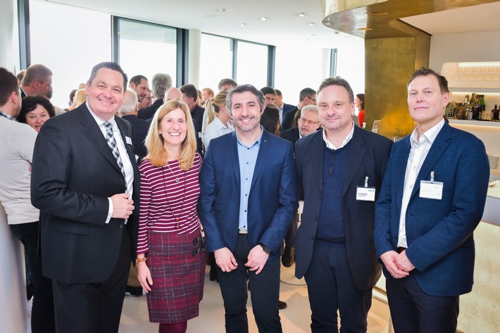 3D-biogedruckte Organe in fünf Jahren: Dr. Ali Ertürk präsentierte seine neue Technologie auf der zehnten Biotech Presse-Lounge im IZB