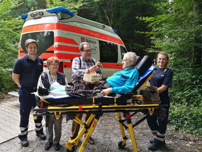 "Das rührt jeden ans Herz" - Malteser Herzenswunsch-Krankenwagen