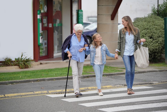 ZAHL DER WOCHE: Großeltern bekommen Unterstützung von jüngeren Generationen
