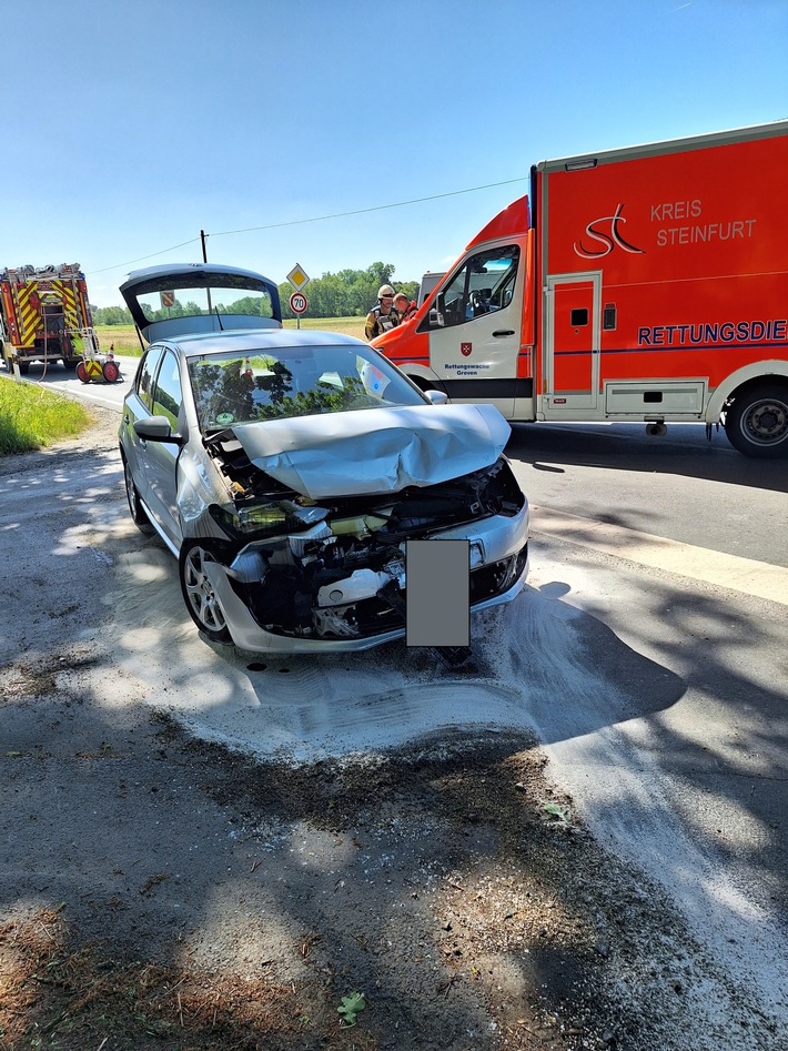 FW-Greven: Verkehrsunfall mit einer verletzten Person