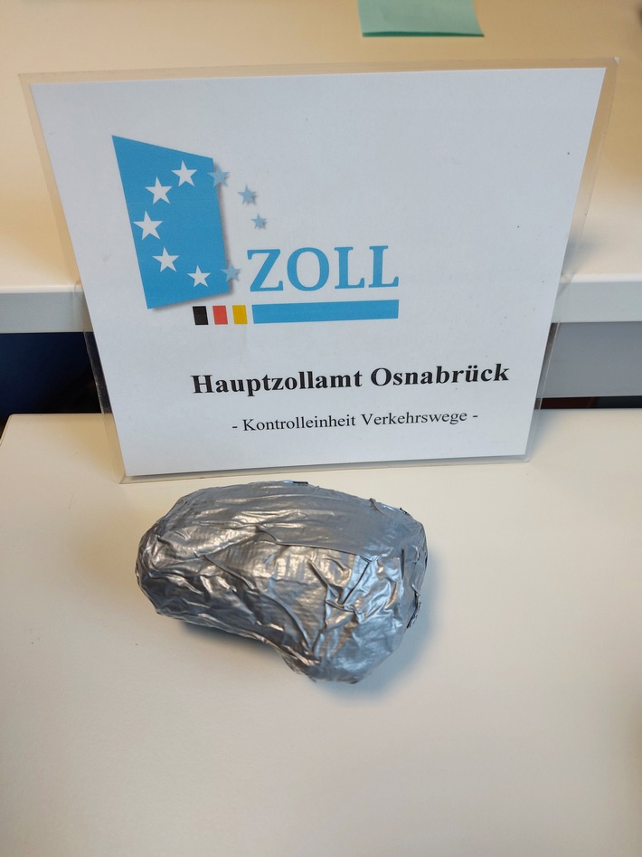 HZA-OS: Mit Koks in der Unterhose auf Reisen; Osnabrücker Zoll schnappt Drogenschmuggler