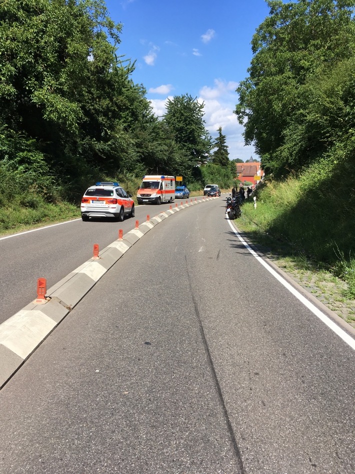 POL-PDLD: Motorradfahrer verletzt