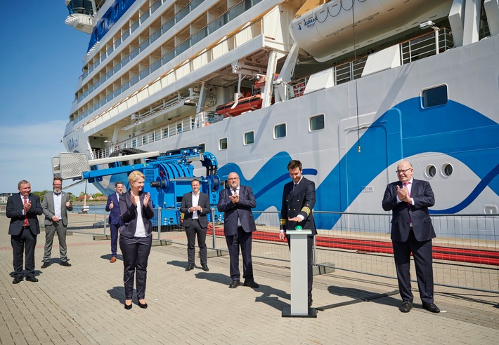 AIDA Cruises eröffnet mit AIDAsol größte Landstromanlage Europas in Rostock-Warnemünde