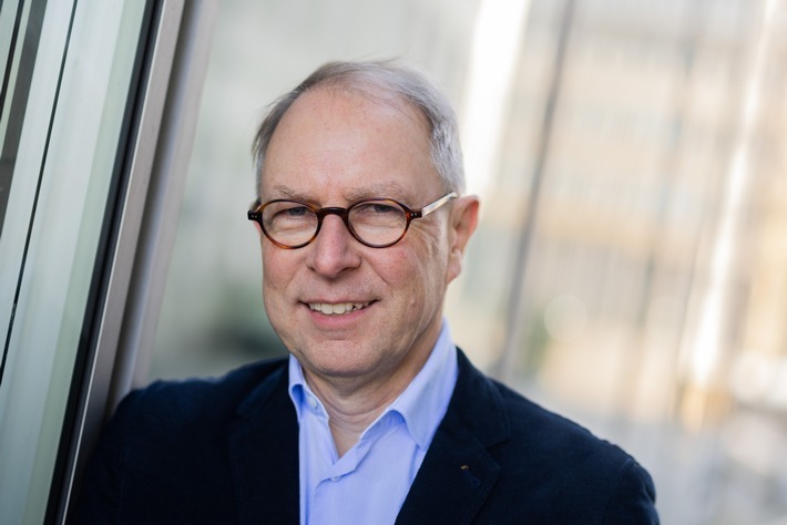 Christian Röwekamp übernimmt als Editorial Director die Leitung des European Newsroom (enr) in Brüssel / Weiterer Text über ots und www.presseportal.de/nr/8218 / Die Verwendung dieses Bildes für redaktionelle Zwecke ist unter Beachtung aller mitgeteilten Nutzungsbedingungen zulässig und dann auch honorarfrei. Veröffentlichung ausschließlich mit Bildrechte-Hinweis.