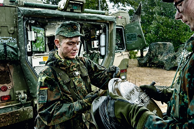 Bundeswehr wirbt mit IT-Camps erneut um Spezialisten