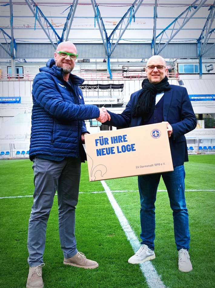 Fußballpassion und Business vereint: toplink und SV Darmstadt 98 weiten Kooperation aus