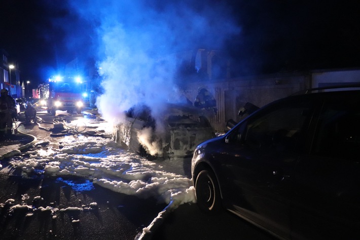 POL-ME: Brand in Tiefgarage am Jubiläumsplatz: Tatverdächtiger ermittelt und festgenommen - Mettmann - 2003087