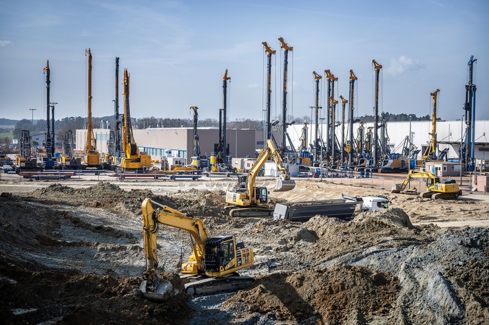 Werkserweiterung Aresing: BAUER Maschinen GmbH investiert in die Zukunft