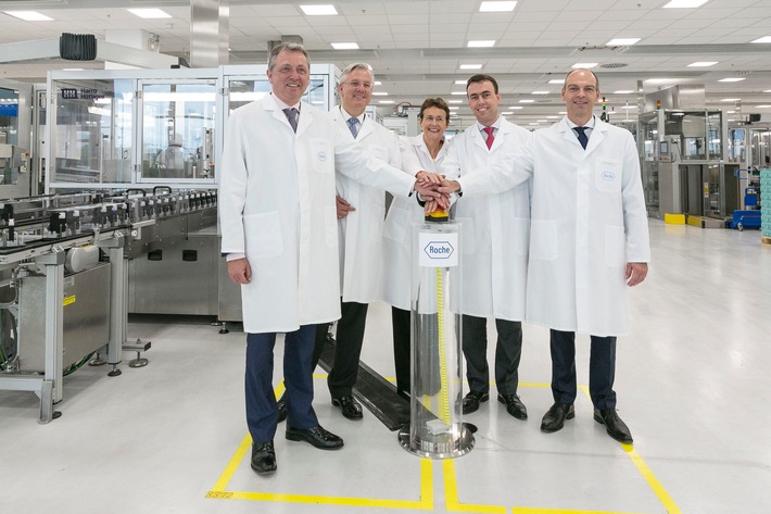 Roche eröffnet am Standort Mannheim ein neues Produktionsgebäude für Immundiagnostika
