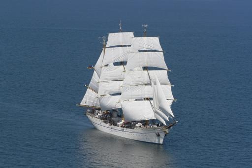 "Gorch Fock" besucht Wilhelmshaven