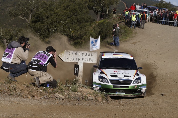 Rallye Portugal: SKODA am Freitag vorn (BILD)