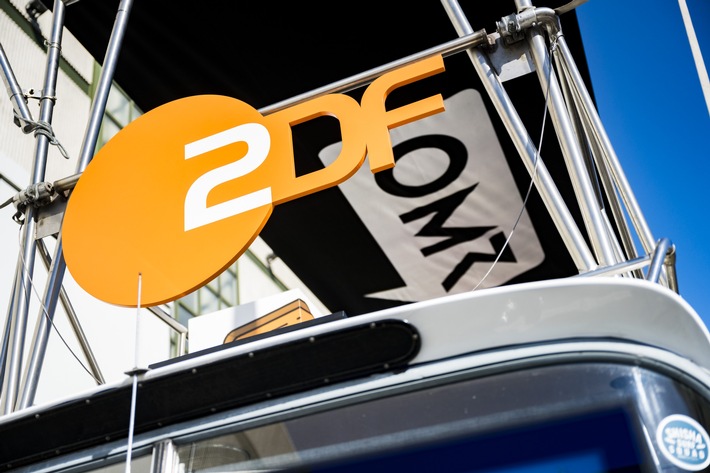 Star-Aufgebot beim ZDF auf der OMR 2026 / Christoph Kramer, Per Mertesacker, Gundula Gause und Olivia Jones vor Ort