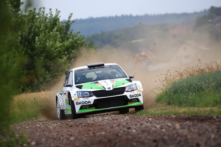 Triumph für SKODA AUTO Deutschland: Kreim/Christian feiern Sieg-Hattrick bei der Rallye Stemwede (FOTO)