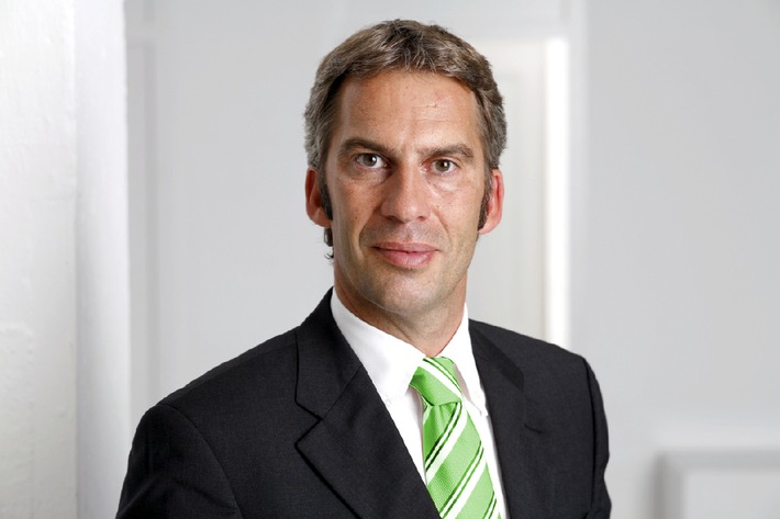 Advocard gibt Wechsel im Vorstand bekannt / Oliver Brüß wird neues Vorstandsmitglied beim Hamburger Rechtsschutzversicherer - Onno Denekas wechselt zur AMB Generali Services GmbH