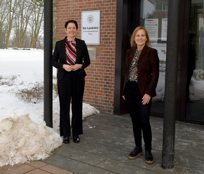 POL-KLE: Kreis Kleve - Polizeipräsidentin Christine Frücht zu Besuch im Kreishaus