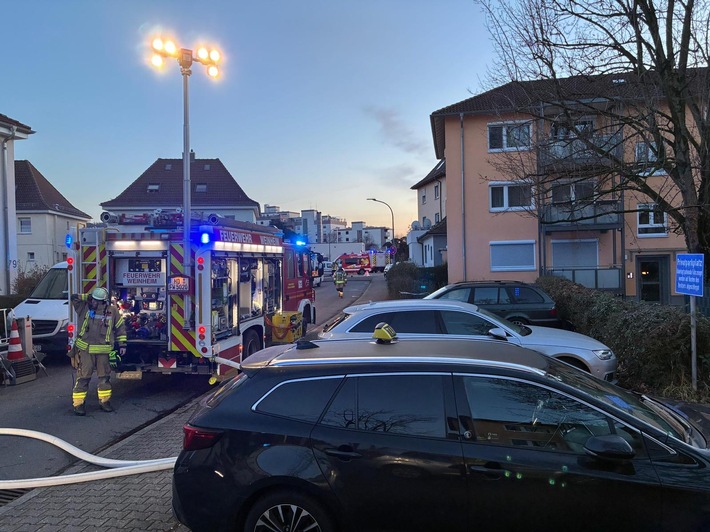 FW Weinheim: Brandgeruch in Mehrfamilienhaus löst Feuerwehreinsatz aus