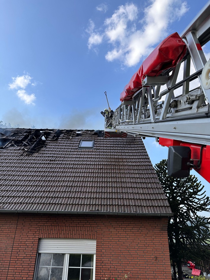 FW-Schermbeck: Gebäudebrand in Hünxe