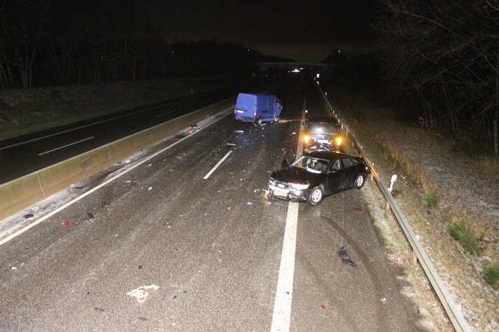 POL-PDNW: Polizeiautobahnstation Ruchheim - 8 Unfälle halten Autobahnpolizei in Atem