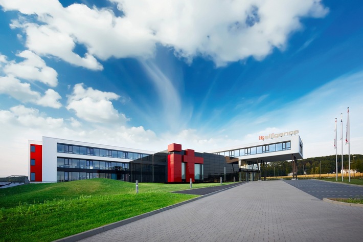 itelligence optimiert mit SAP Extended Warehouse Management das Ersatzteilzentrum des Nutzfahrzeugherstellers Krone (FOTO)